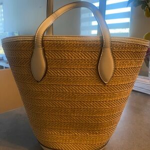 Elegant Tan Woven Tote Bag